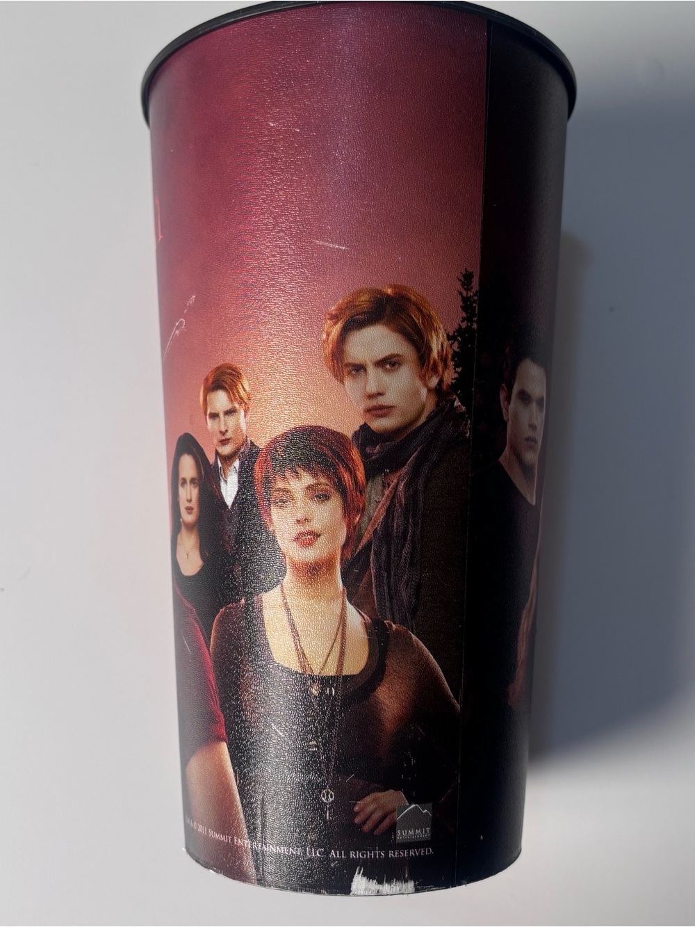 The Twilight Saga: Breaking Dawn Part 1 Red Promotional Cup - Picture 6 of 11